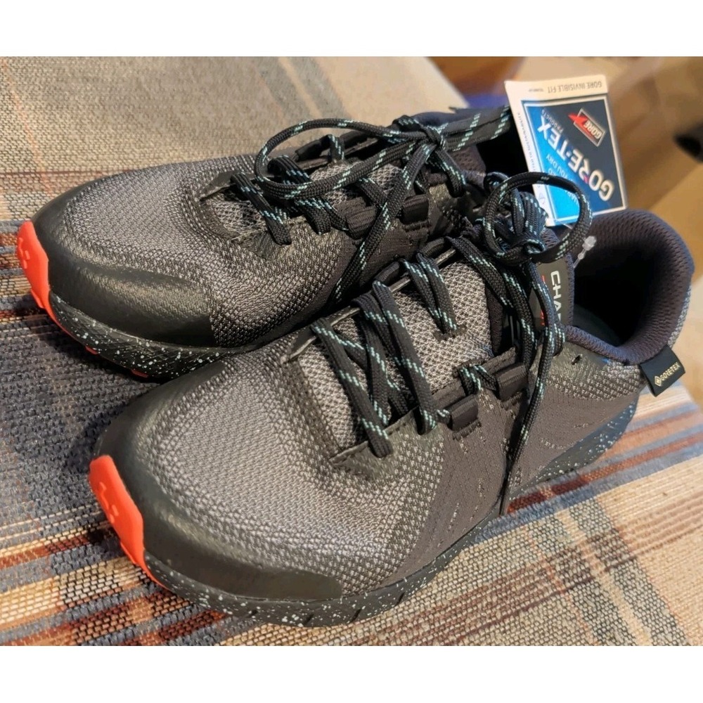 Under Armour 3022786-101 Women's UA Charged Bandit Trail GTX  Shoes Size 6.5